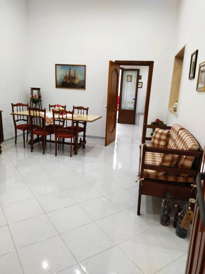 Nonno Ciccio Apartment Lizzano  Esterno foto